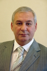 24 апреля 2014 года Генеральным директором одной из самых крупных строительных организаций столицы ЗАО «Моспромстрой» назначен Лянг Олег Павлович.